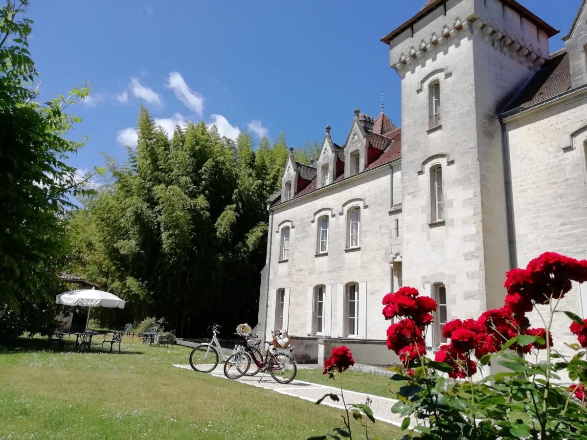Chateau Des Salles Saint-Fort-sur-Gironde Luaran gambar
